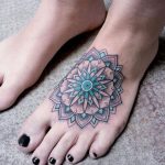 Significado de mandalas tatuados en los pies